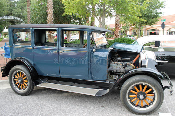 古董汽车建造经典的收集