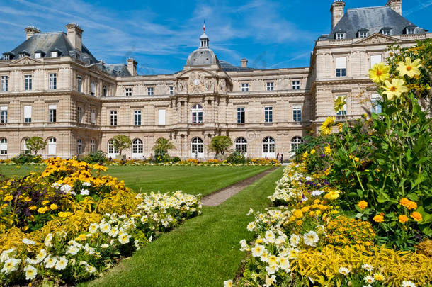 巴黎卢森堡皇宫和花园