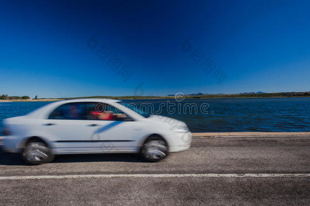 车速模糊泻湖路