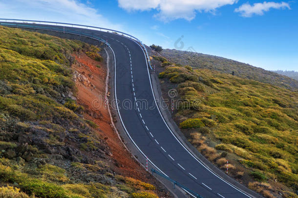 青山弯道危险弯道