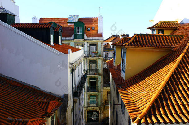 葡萄牙里斯本的<strong>一</strong>些建筑和<strong>一条街</strong>道