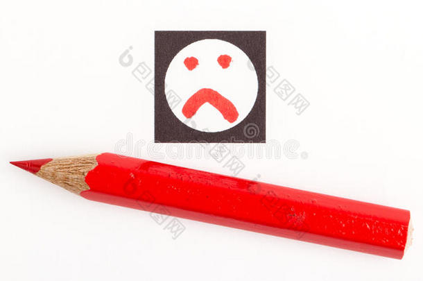 红色铅笔选择正确的心情，喜欢或不喜欢/不喜欢
