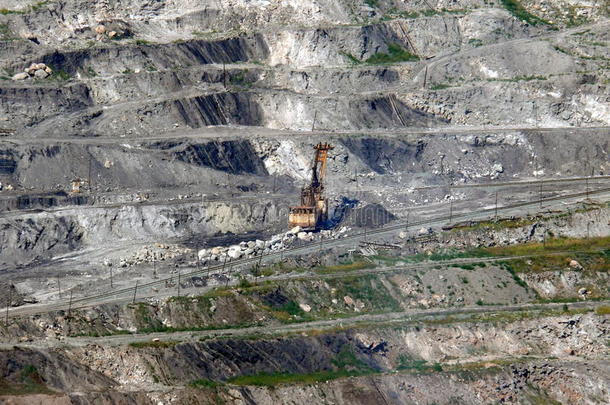 煤矿挖掘机