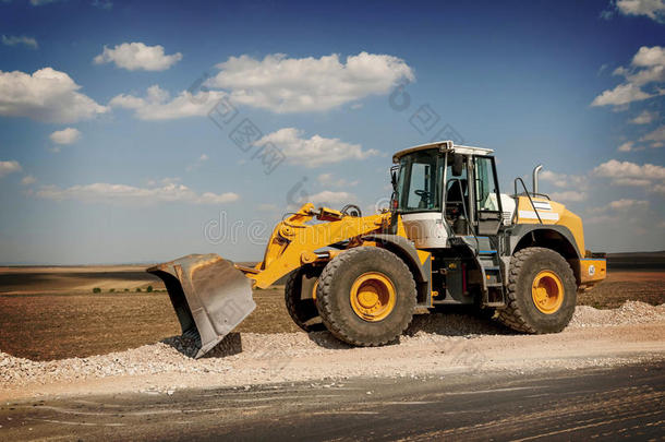 道路和公路的建设和维修