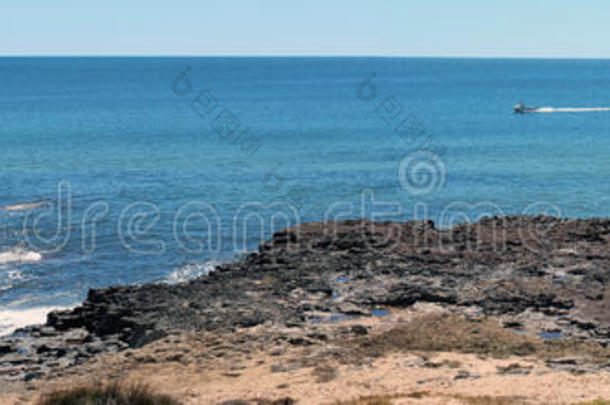 西澳大利亚邦伯里海滩全景图