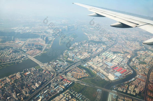 从飞机上看大城市