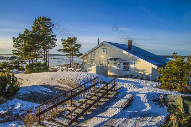 冬季海边风景（小屋）