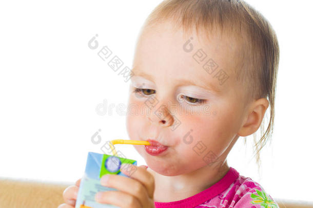 婴儿用吸管喝果汁