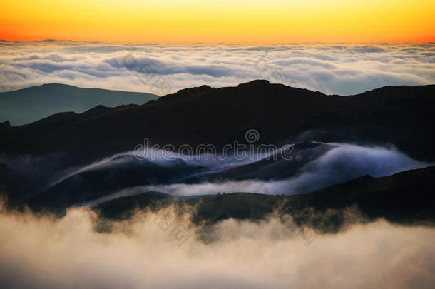 高山云海