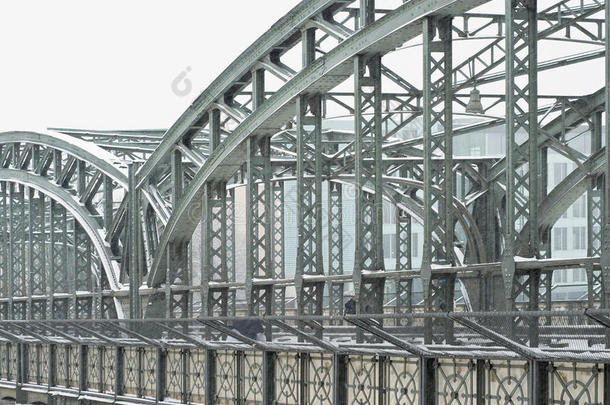 金属桁架桥