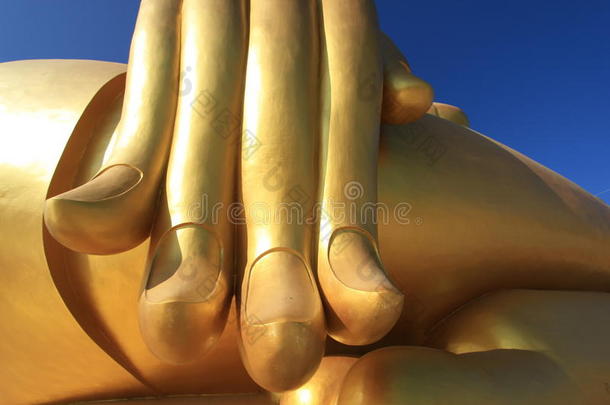 泰国最大佛像的手指