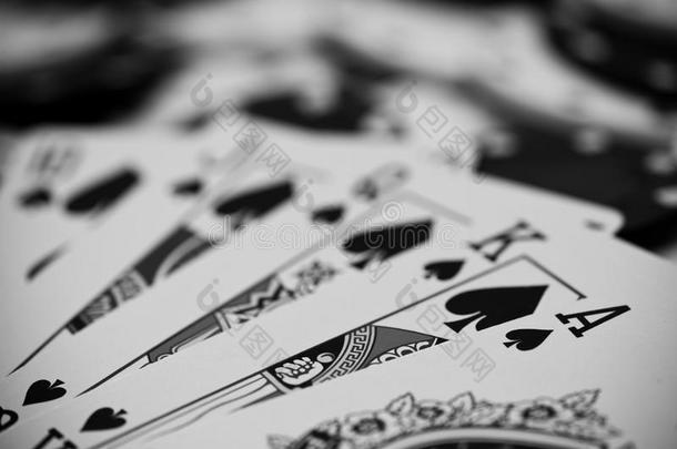 扑克筹码和扑克牌