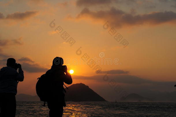 云风景海洋剪纸人