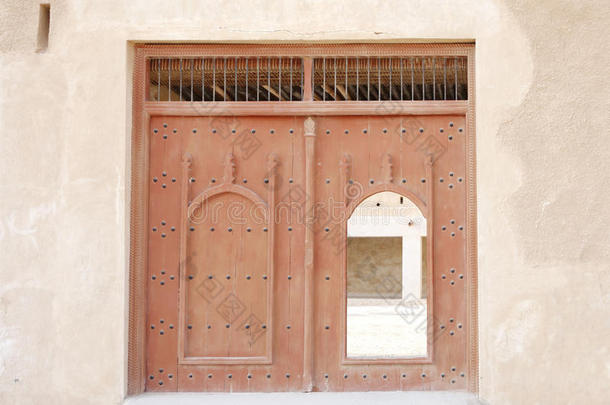 古门，卡塔尔祖巴拉要塞正门