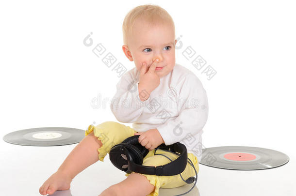 婴儿玩旧<strong>唱片</strong>和耳<strong>机</strong>