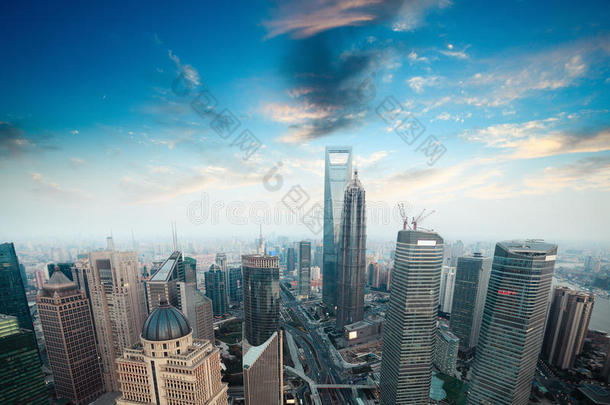 黄昏的上海金融中心