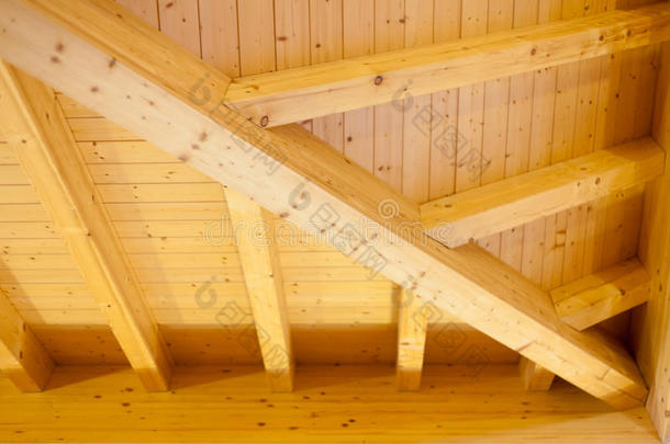 室内木质天花板的建筑详图