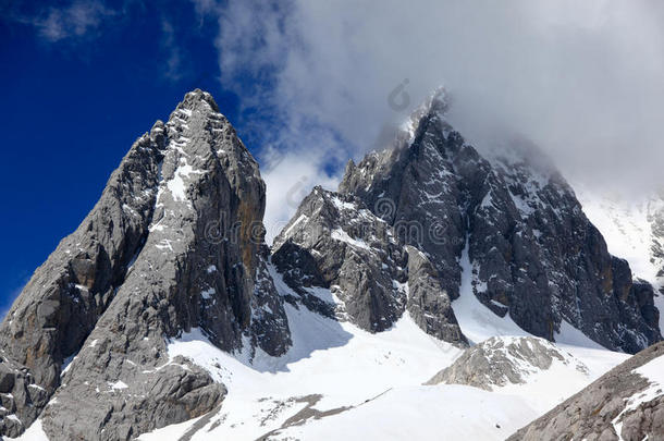 玉龙雪山