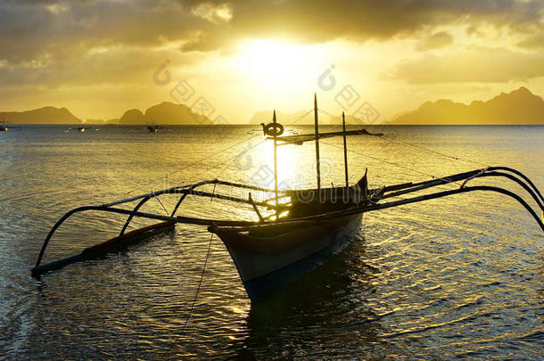 <strong>科隆科隆</strong>海滩的船。厄尔尼多