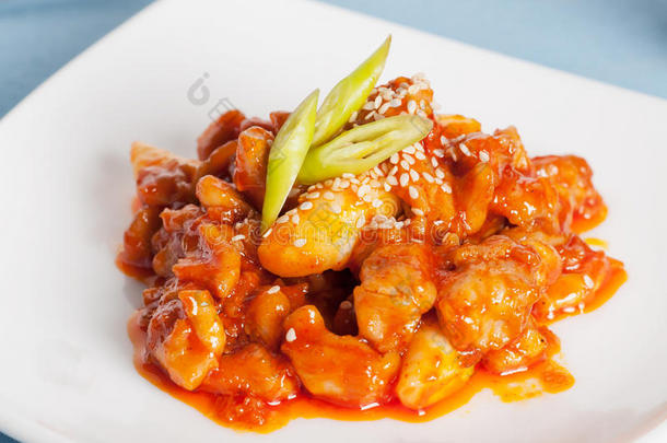 韩式烤肉，又称韩式烧烤