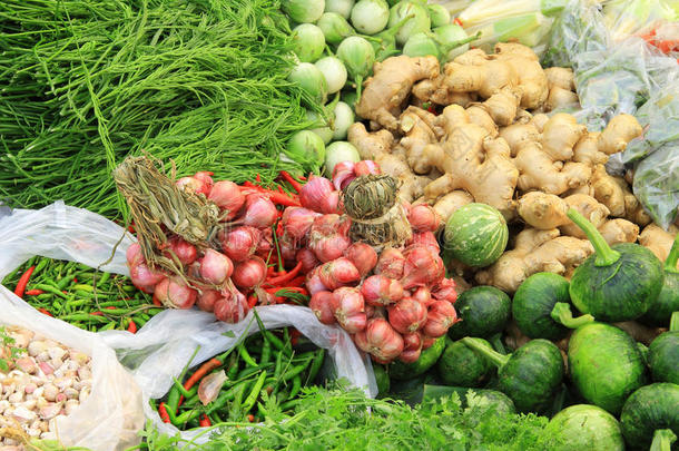 市场上的新鲜蔬菜，亚洲，泰国