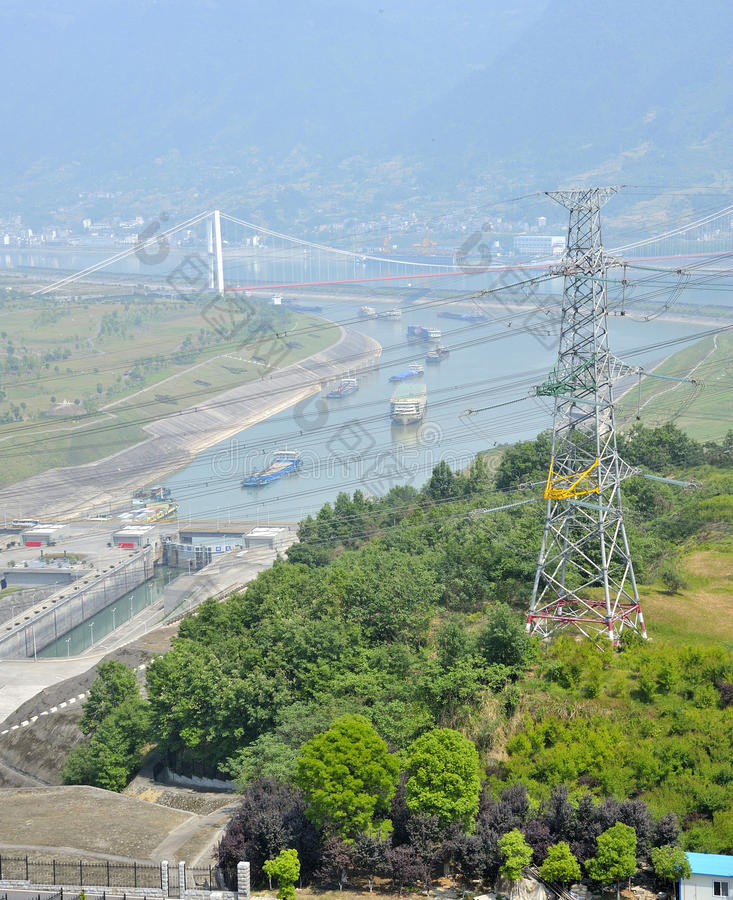 三峡大坝船闸中国长江旅游图片-包图网企业站