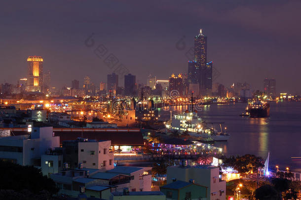 台湾高雄港之夜