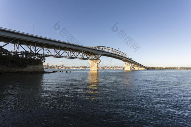 奥克兰海港大桥