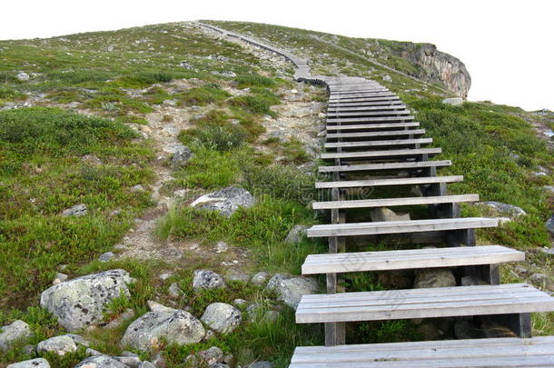 陡峭山腰上的台阶