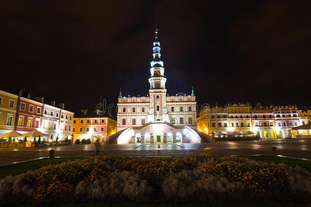 夜间市政厅，主广场（rynek wielki），zamosc，波兰