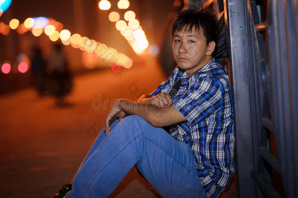 孤独的中国青年