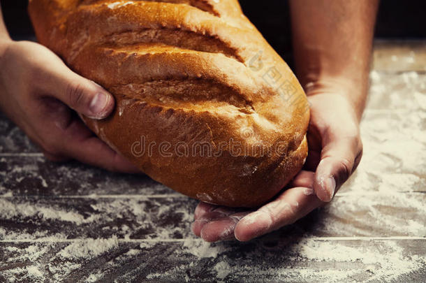 面包师傅的手拿面包