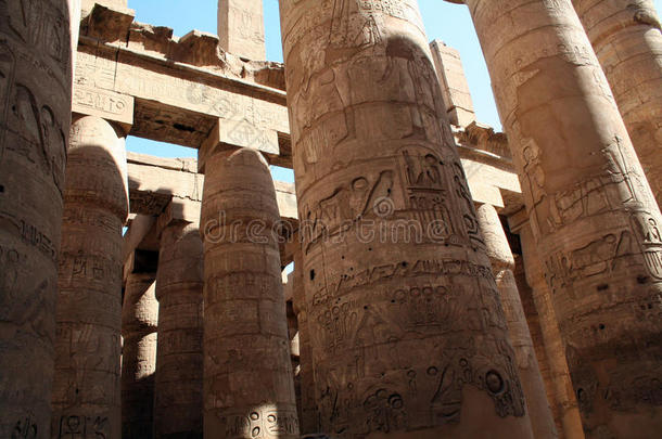 卡纳克神庙-柱子-古埃及纪念碑[埃尔卡纳克，靠近卢克索，埃及，阿拉伯国家，非洲]