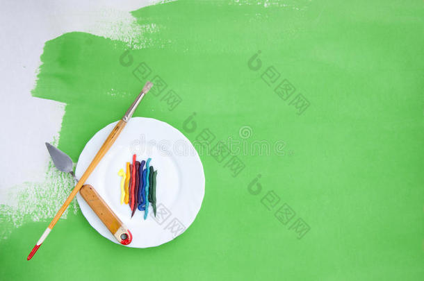油漆和油漆工具背景