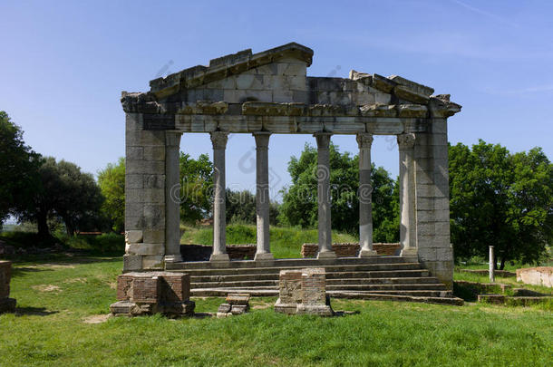 阿波罗尼亚的阿哥诺泰斯纪念碑。