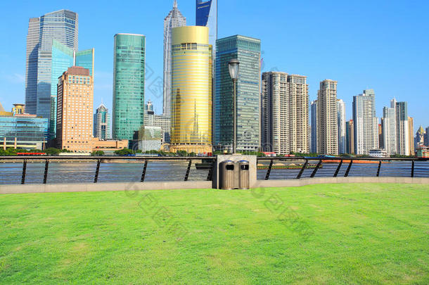 上海陆家嘴城市建筑景观展望