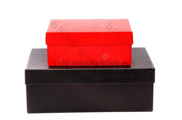 两个盒子，白底红黑相间