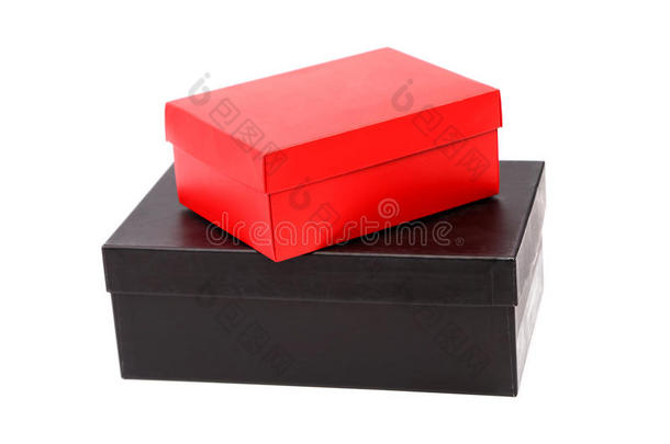 两个盒子，白底红黑相间