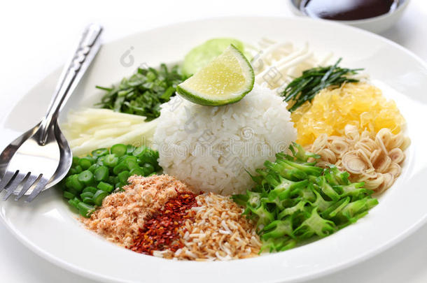 泰国米饭沙拉