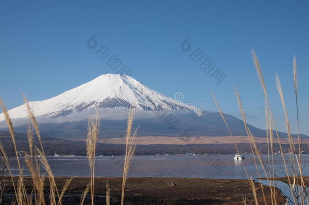 富士山蓝天