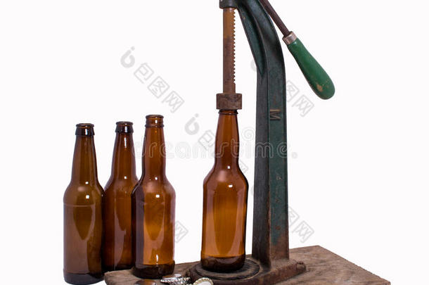 带<strong>瓶盖</strong>的啤酒瓶和古董<strong>瓶盖</strong>