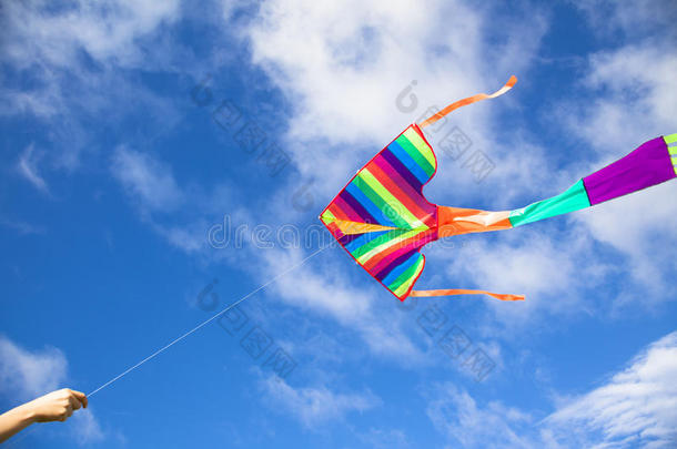 风筝在空中飞翔