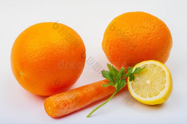 新鲜水果-橙子，柠檬，胡萝卜和蜂房