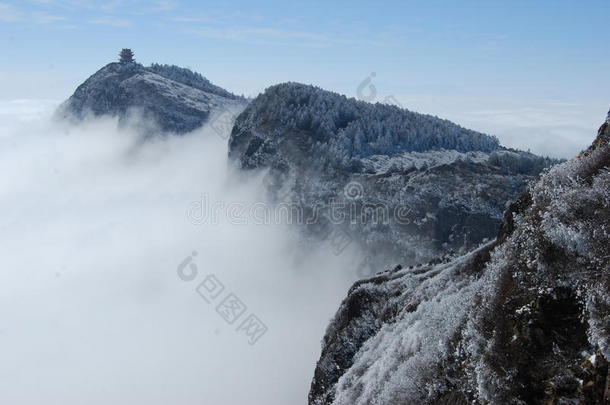 峨眉山