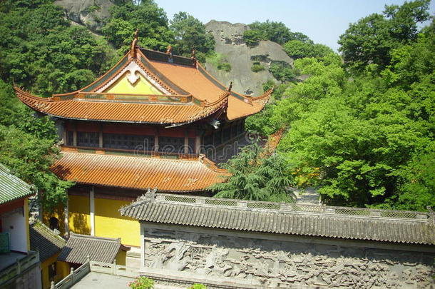 山中寺庙