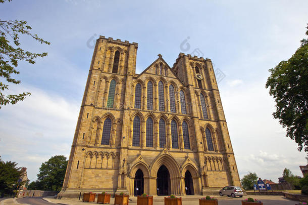 英国<strong>北约</strong>克郡里彭大教堂的外观。