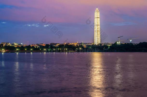 华盛顿纪念碑夜景