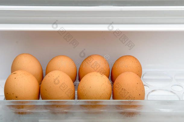 放在冰箱里的鸡蛋