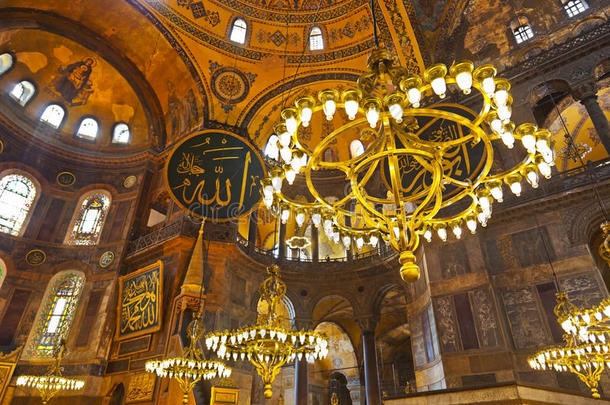 土耳其伊斯坦布尔圣索菲亚教堂马赛克室内装饰
