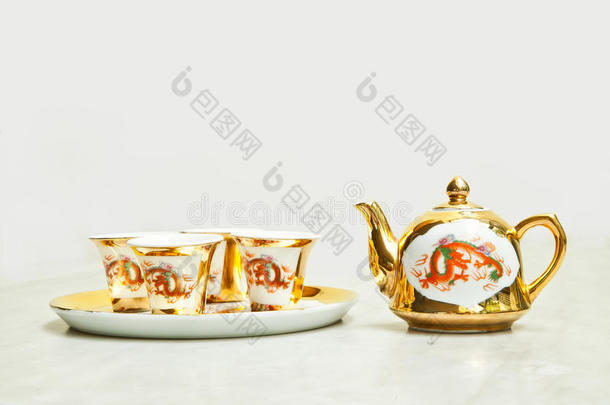 黄金中式茶具